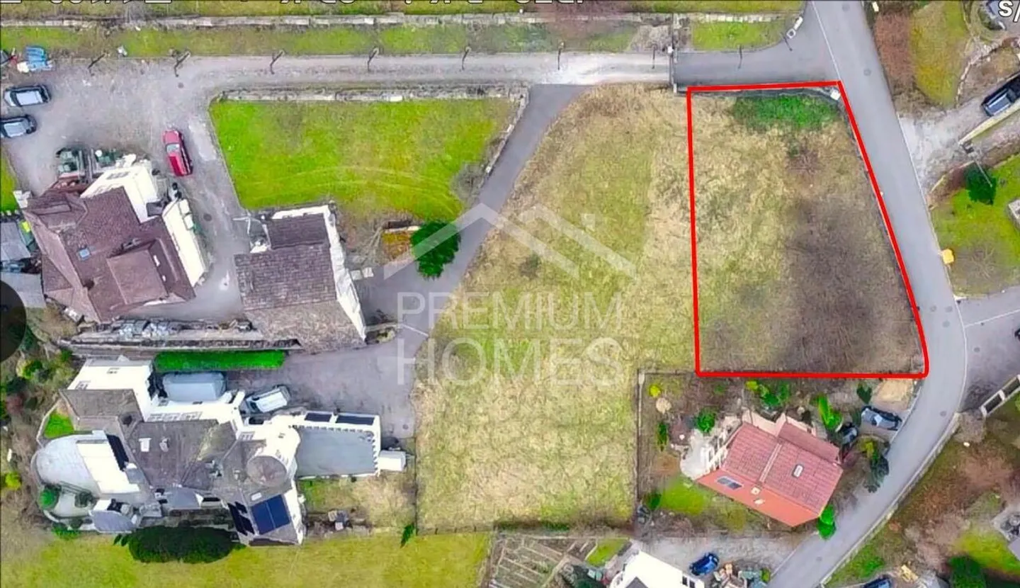 Ruhiges Baugrundstück - Perfekte Lage für Familien - Foto 1 von 2