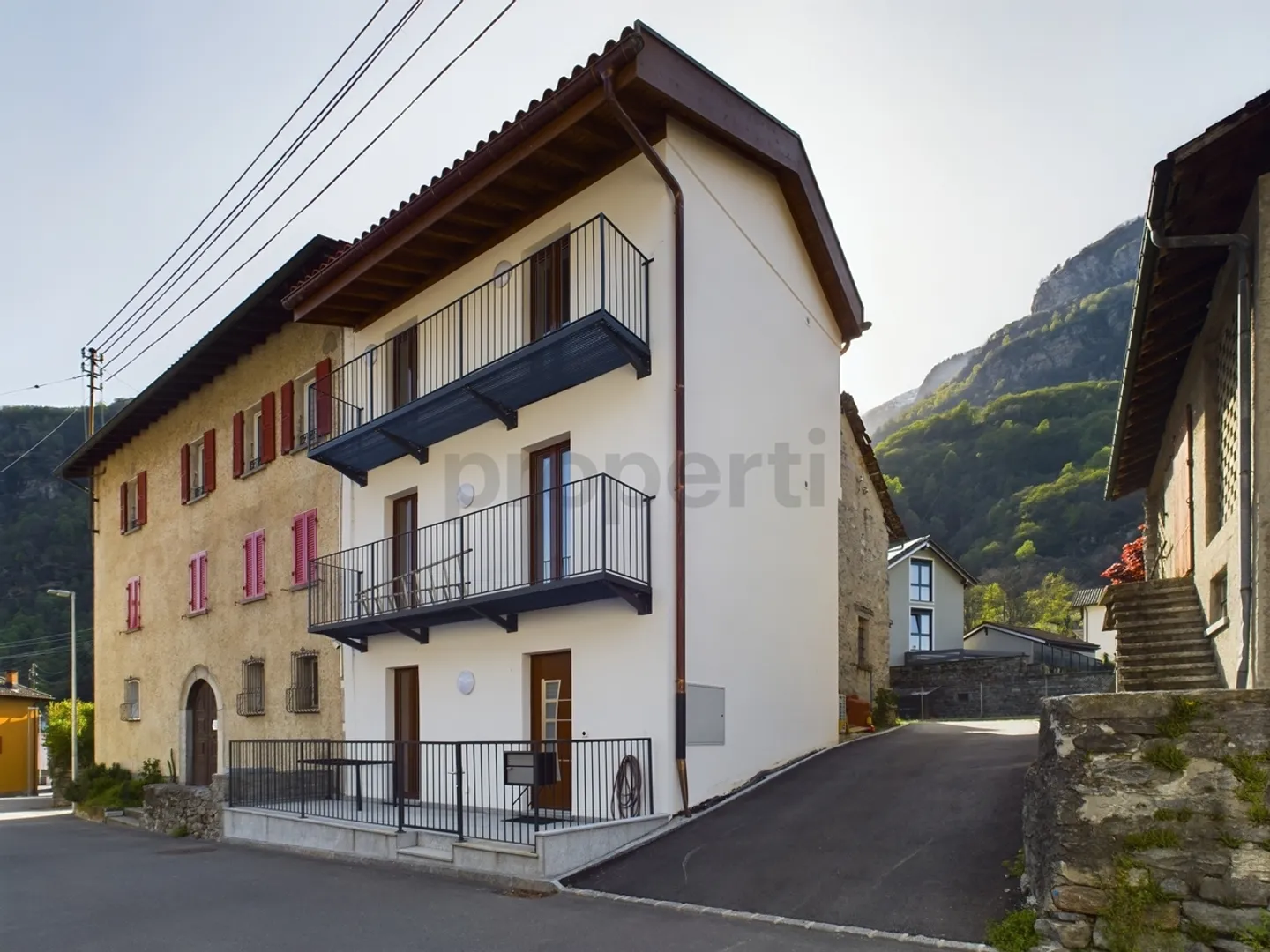 Idilliaca casa indipendente con 4,5 locali in Riviera - Foto 1 di 10