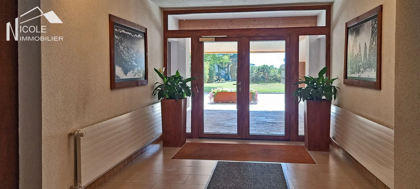 Chalet-Style Apartment with Terrace - Photo 21 of 25