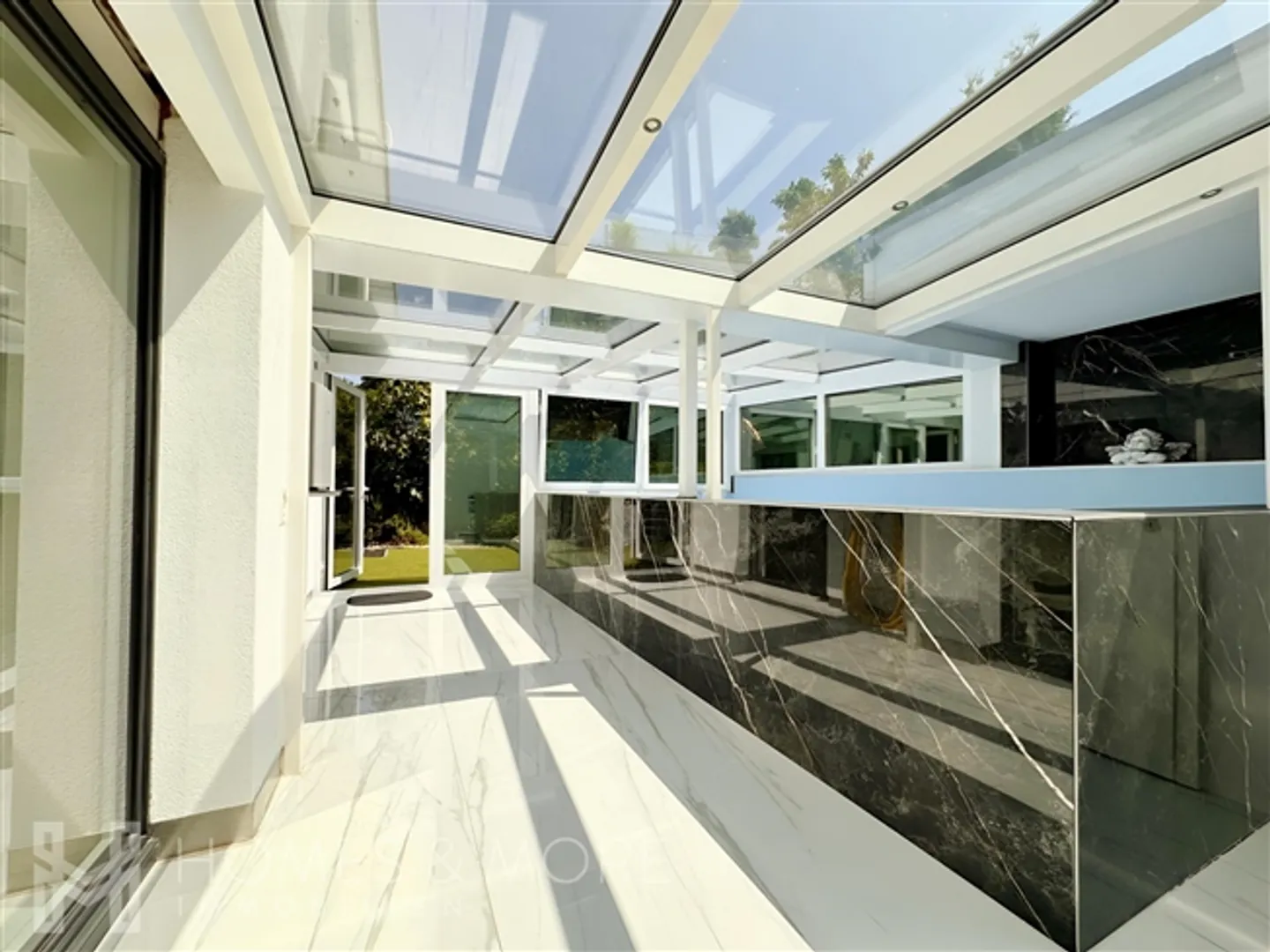 LUXURIOUS WITH PANORAMIC LAKE VIEW AND WELLNESS AREA - Photo 9 of 10