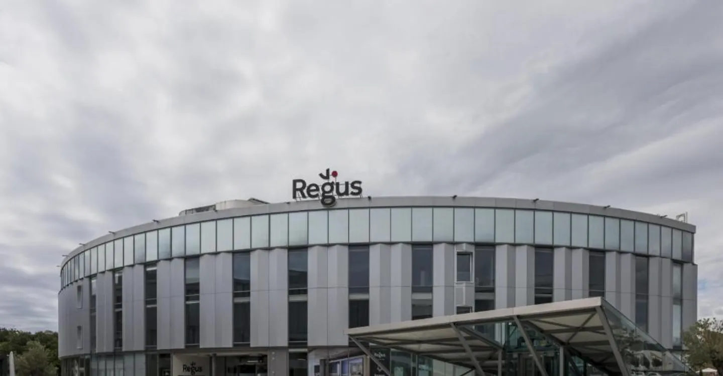 Coworking presso Regus iLife City - Foto 2 di 11