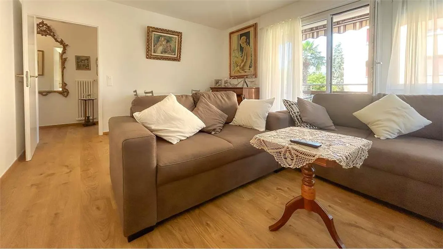 MAGLIASO : APPARTEMENT LUMINEUX DE TROIS PIÈCES PROCHE DES SERVICES - Photo 6 sur 13