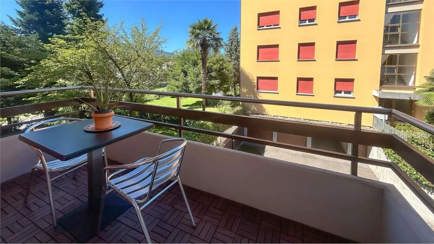 MAGLIASO : APPARTEMENT LUMINEUX DE TROIS PIÈCES PROCHE DES SERVICES - Photo 9 sur 13