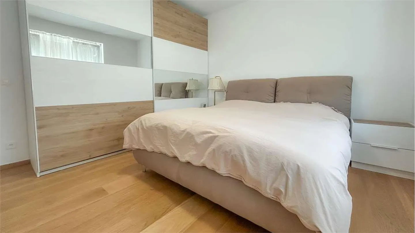 MAGLIASO : APPARTEMENT LUMINEUX DE TROIS PIÈCES PROCHE DES SERVICES - Photo 13 sur 13