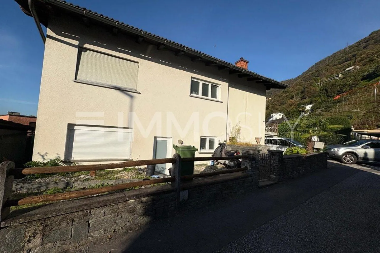 Maison d'investissement avec vue sur le lac - Photo 1 sur 5