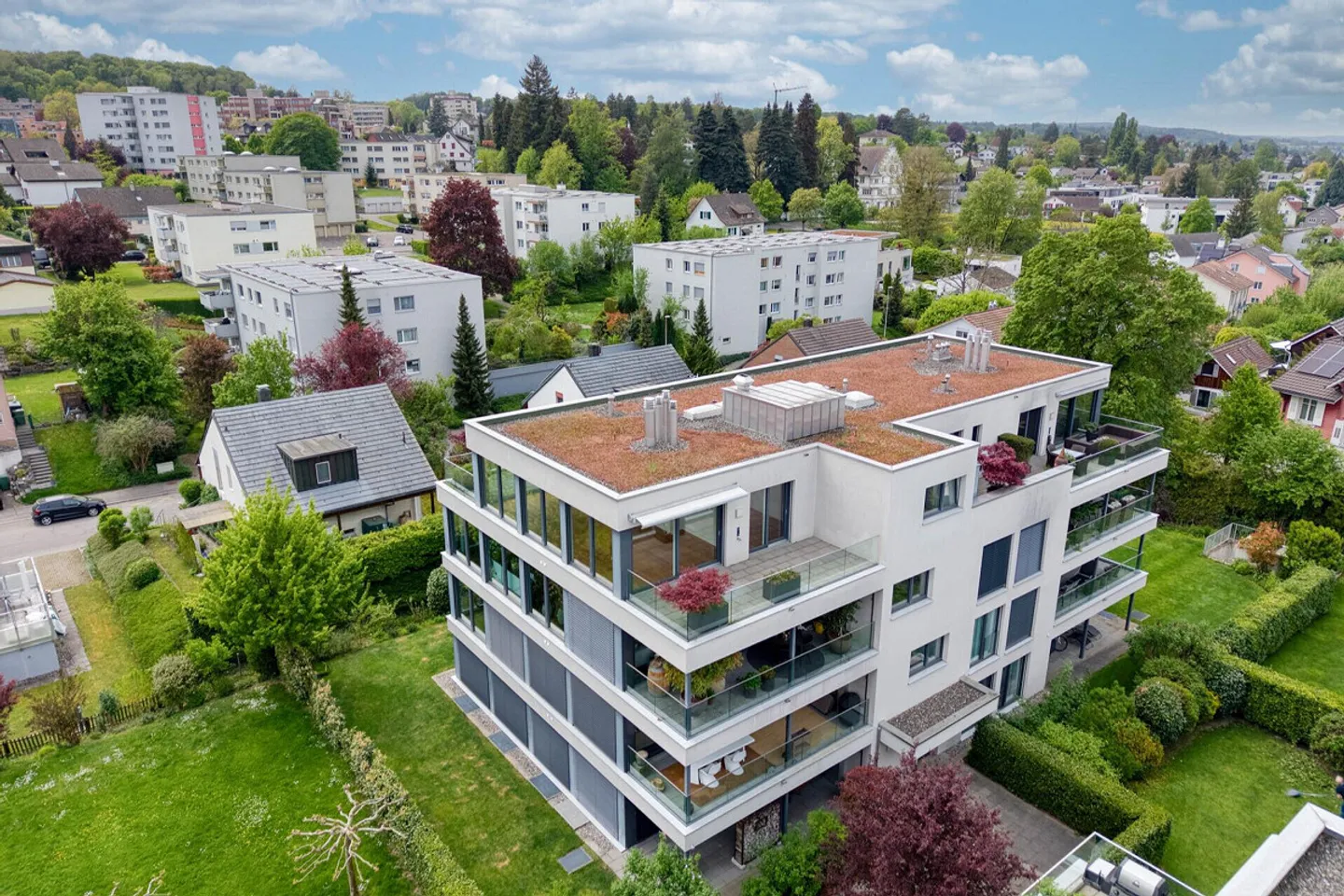 Stilvolle Attikawohnung mit Blick - Foto 1 von 4