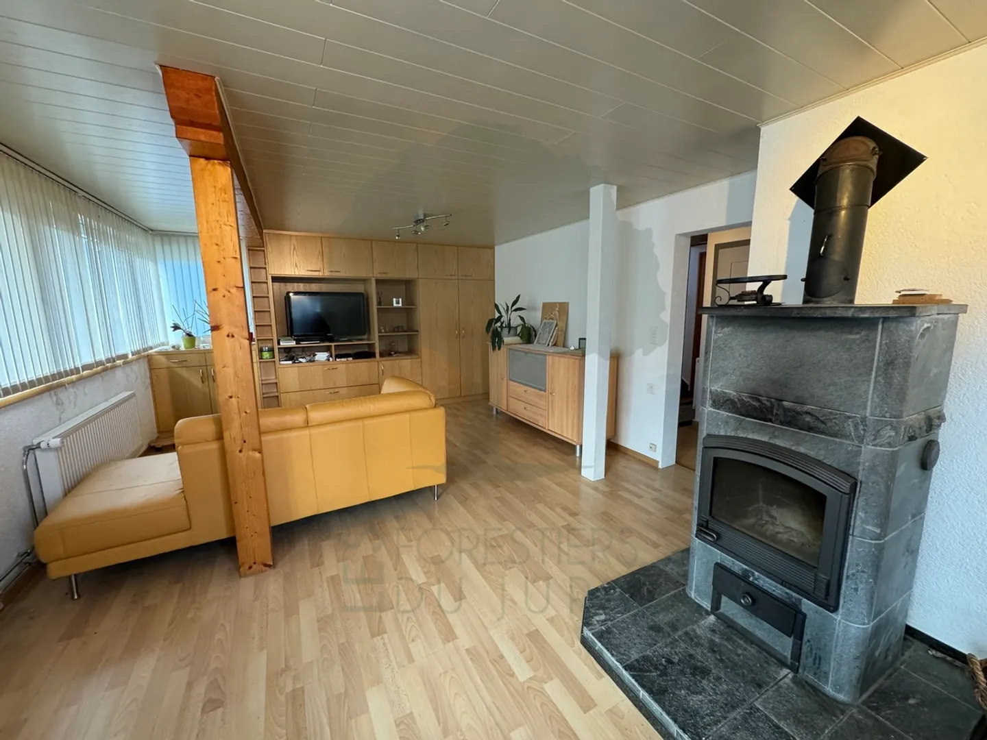 Casa di 4 stanze in un quartiere tranquillo di Porrentruy - Foto 3 di 19
