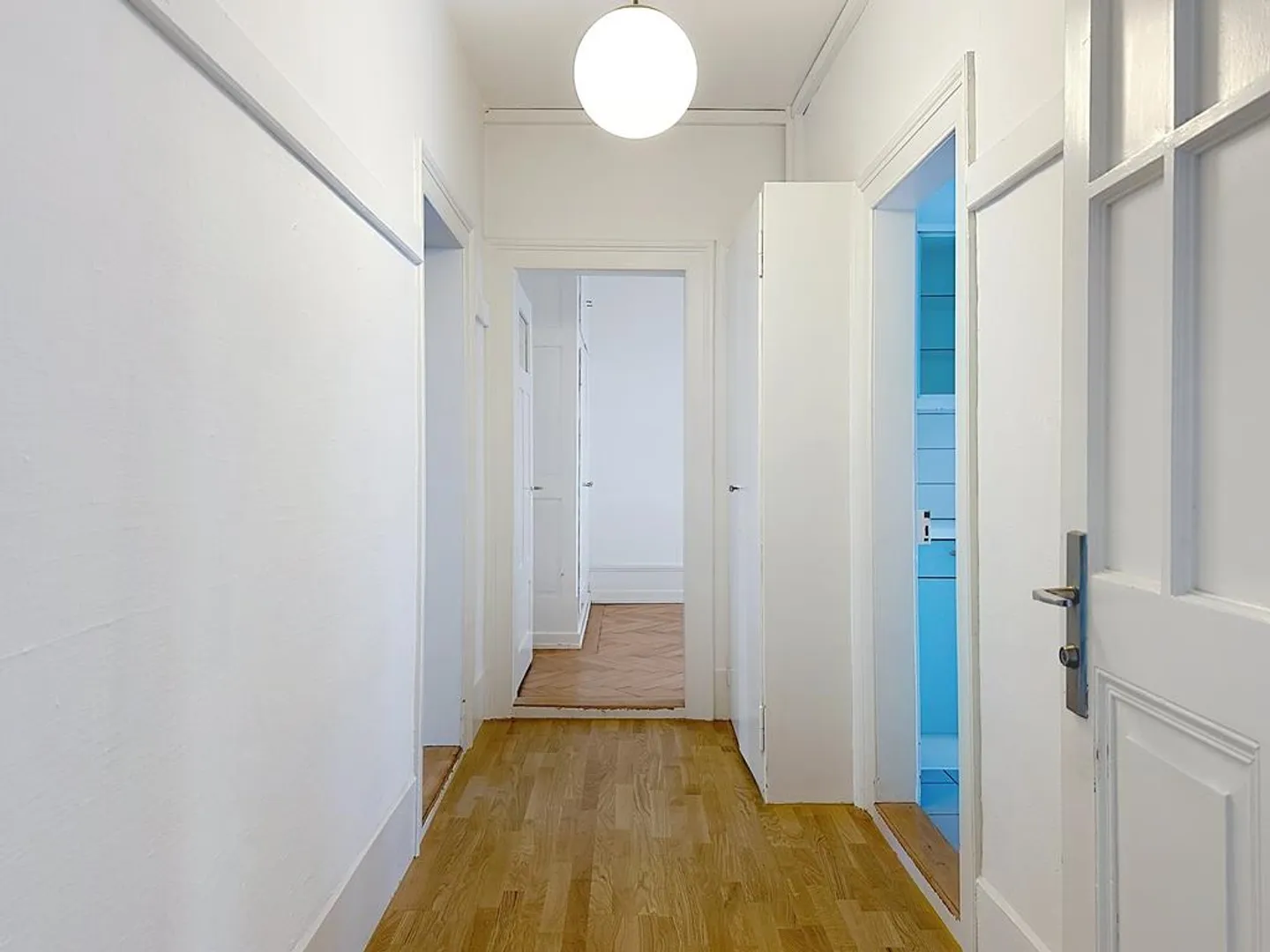 Temporary Old Building Apartments in Zurich Enge - Photo 5 of 8