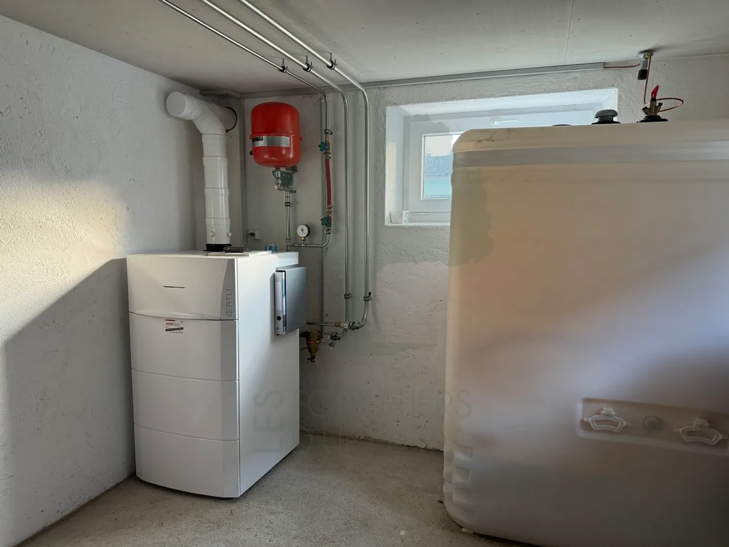 Casa di 4 stanze in un quartiere tranquillo di Porrentruy - Foto 12 di 19