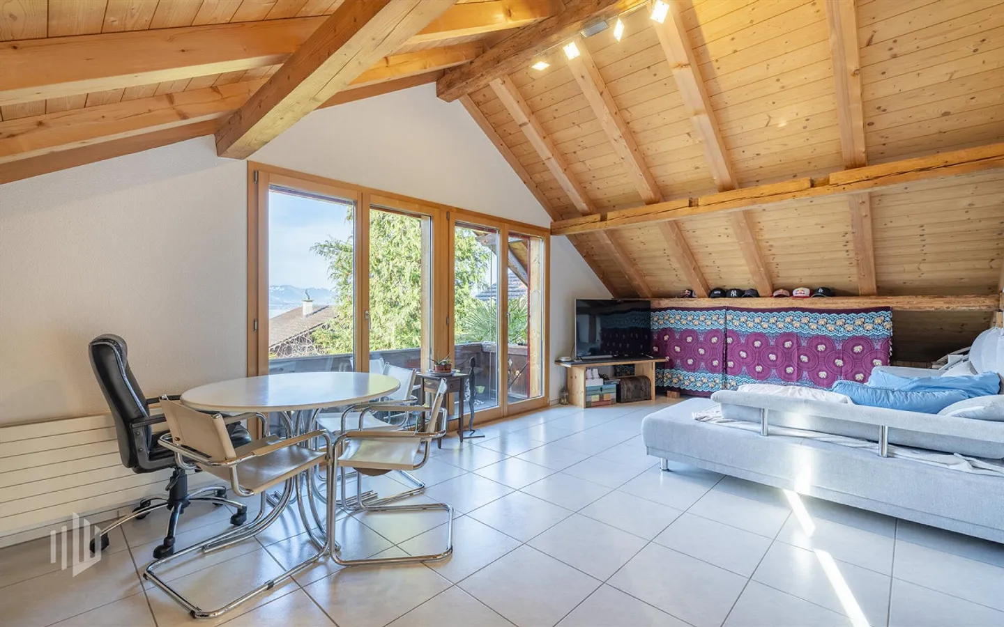 ImmoWyss - Vivre entre l'idylle du jardin et le bord du lac au lac de Thoune - Photo 6 sur 8