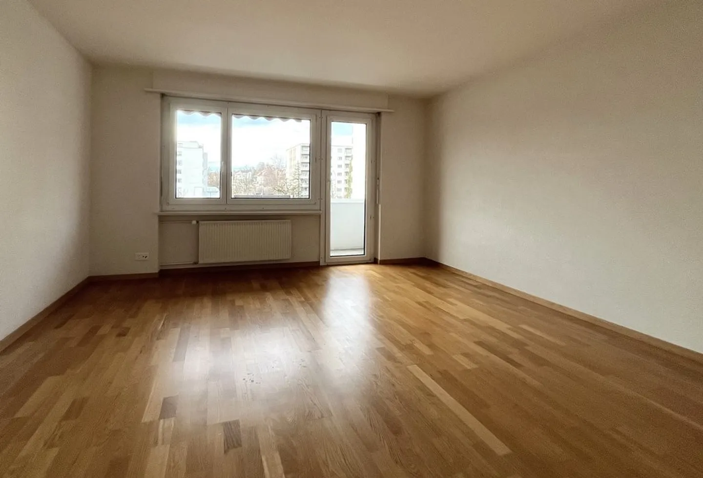 2 Rooms with Large Sunny Terrace - Photo 4 of 7