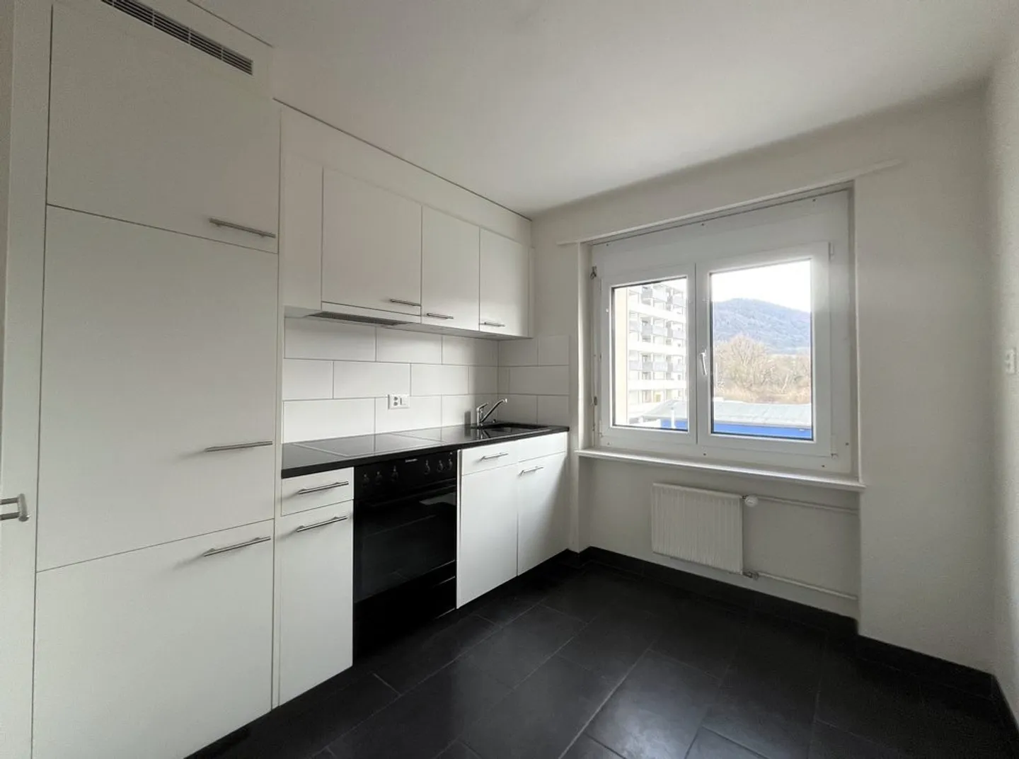 2 Rooms with Large Sunny Terrace - Photo 2 of 7