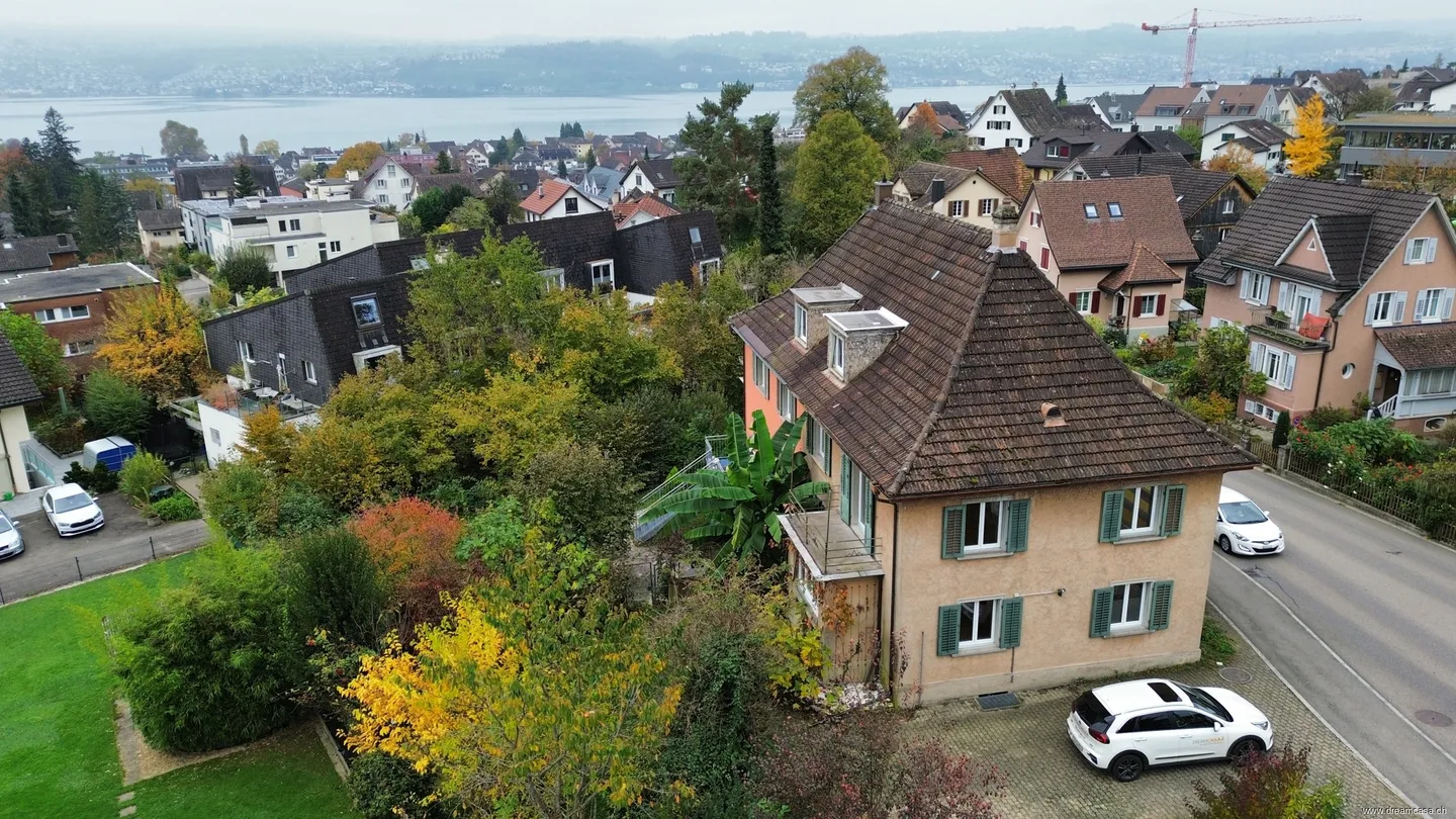 Wohnen mit Weitsicht auf Berge und Zürichsee - Foto 2 von 12