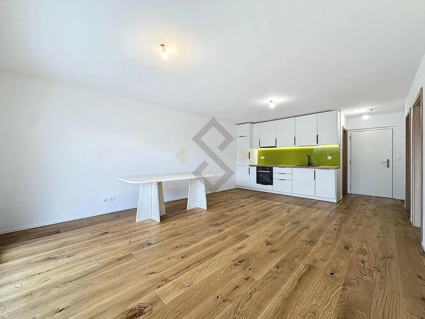 Appartement à louer - Photo 2 sur 9