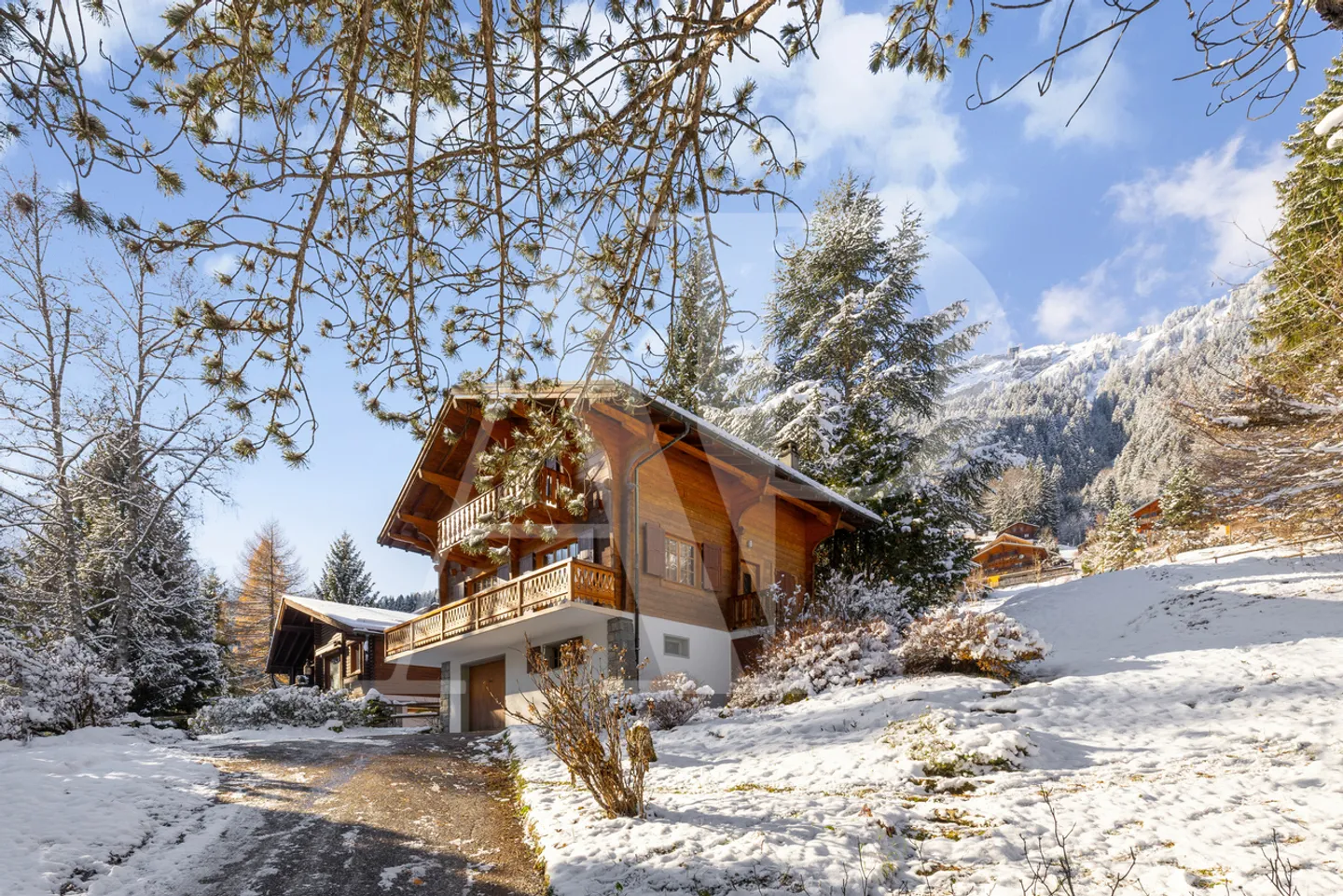 Goditi un inverno magico in questo autentico chalet - Foto 1 di 9
