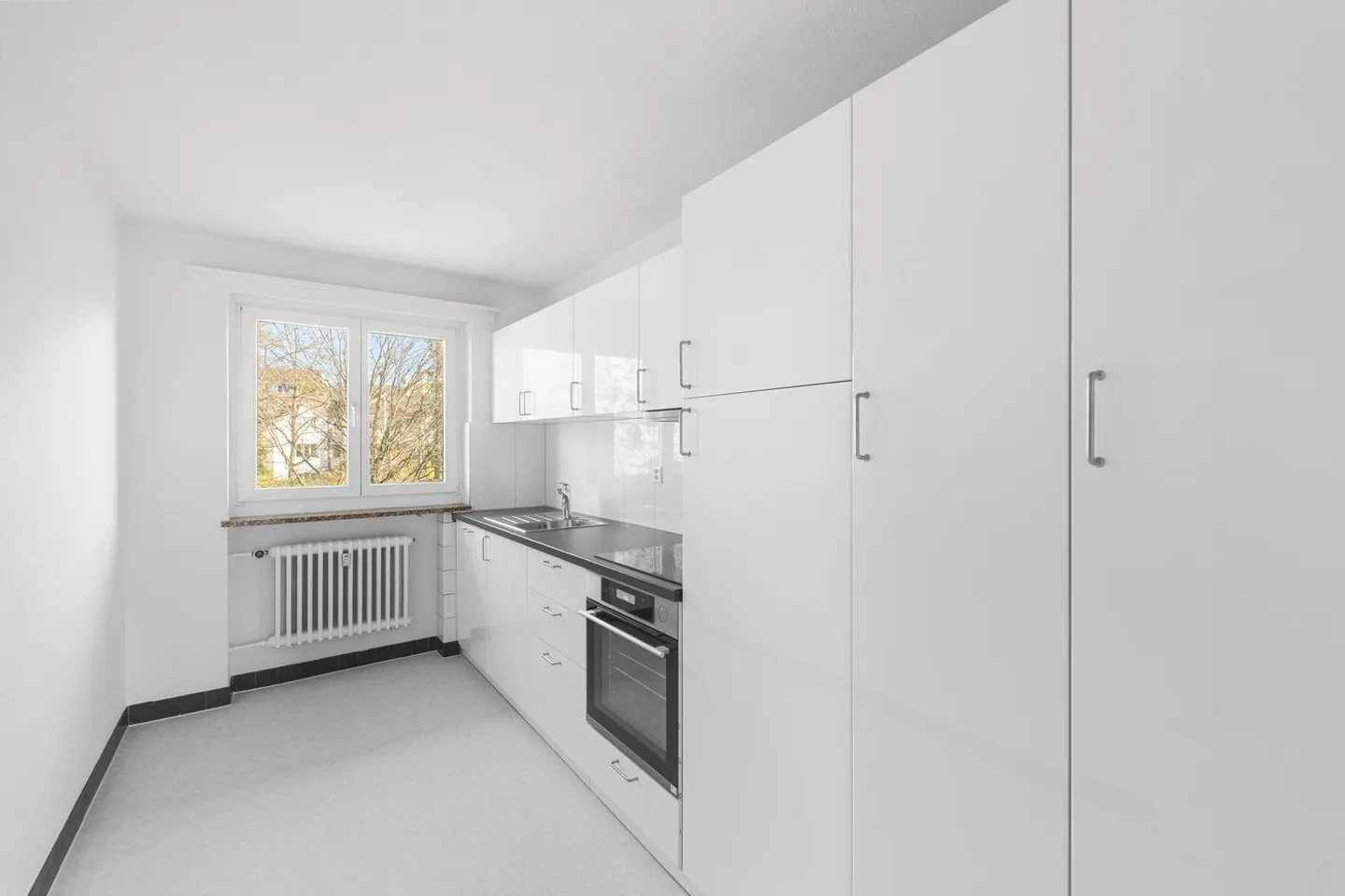 Renovierte Wohnung mit Balkon - Foto 1 von 8