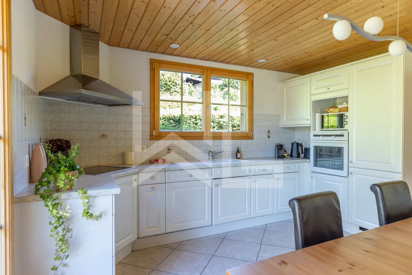 Villa affascinante vicino al centro città con appartamento indipendente - Foto 13 di 18
