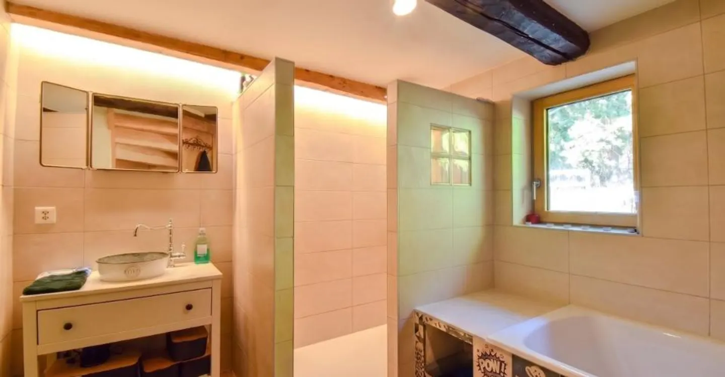 Authentisches Charakterchalet - Verkauf als Zweitwohnsitz möglich - Foto 5 von 12