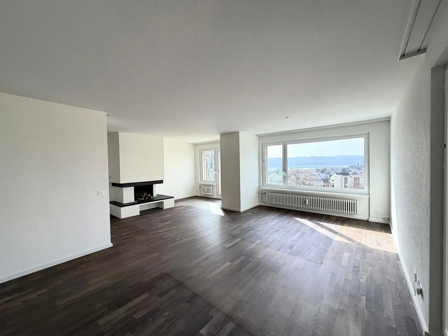 VISTA PANORAMICA - TRANQUILLA - SOLEGGIATA - ATTRATTIVA - Foto 6 di 14