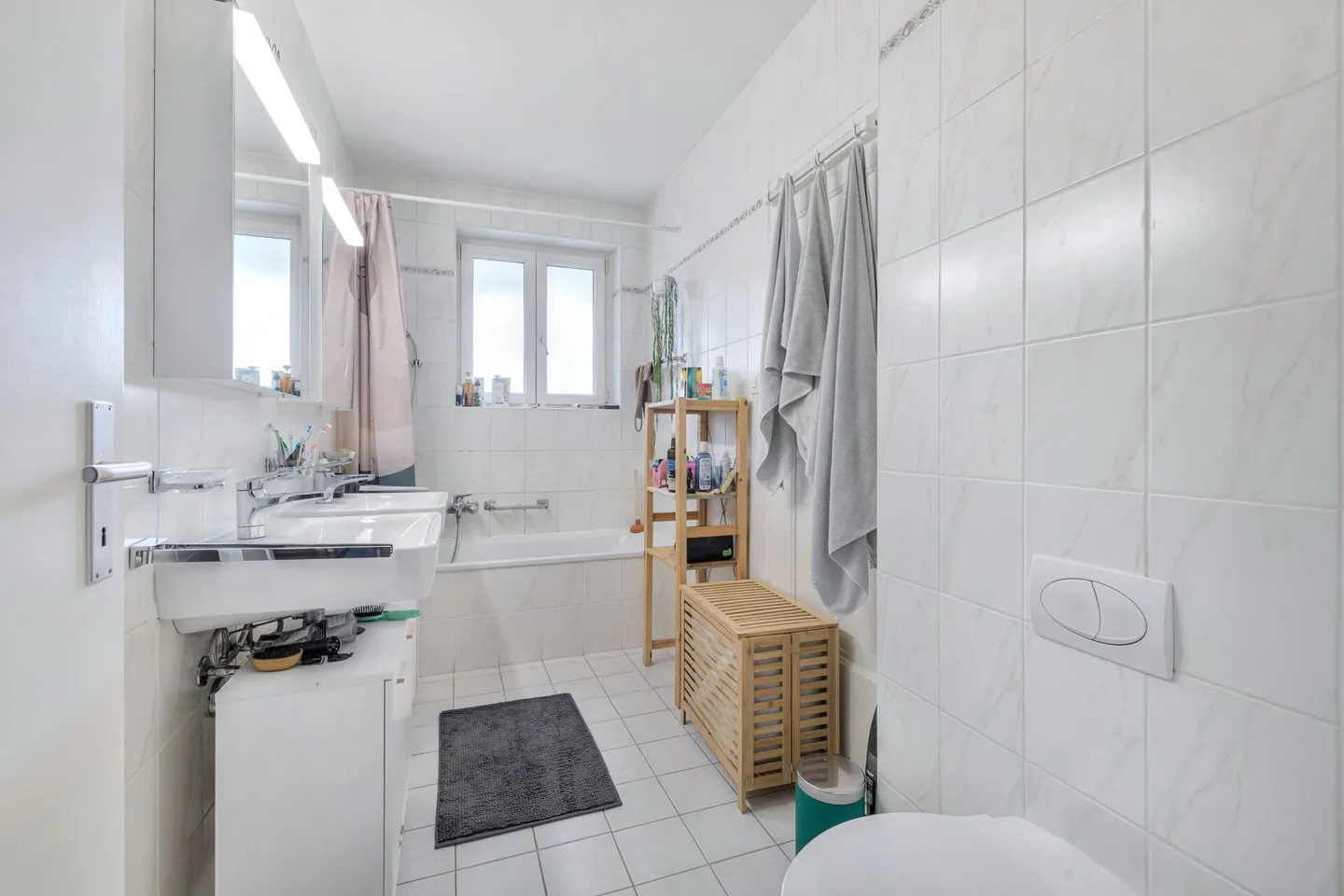 Multi-family house in a quiet location on the Basel Bruderholz - Photo 10 of 13