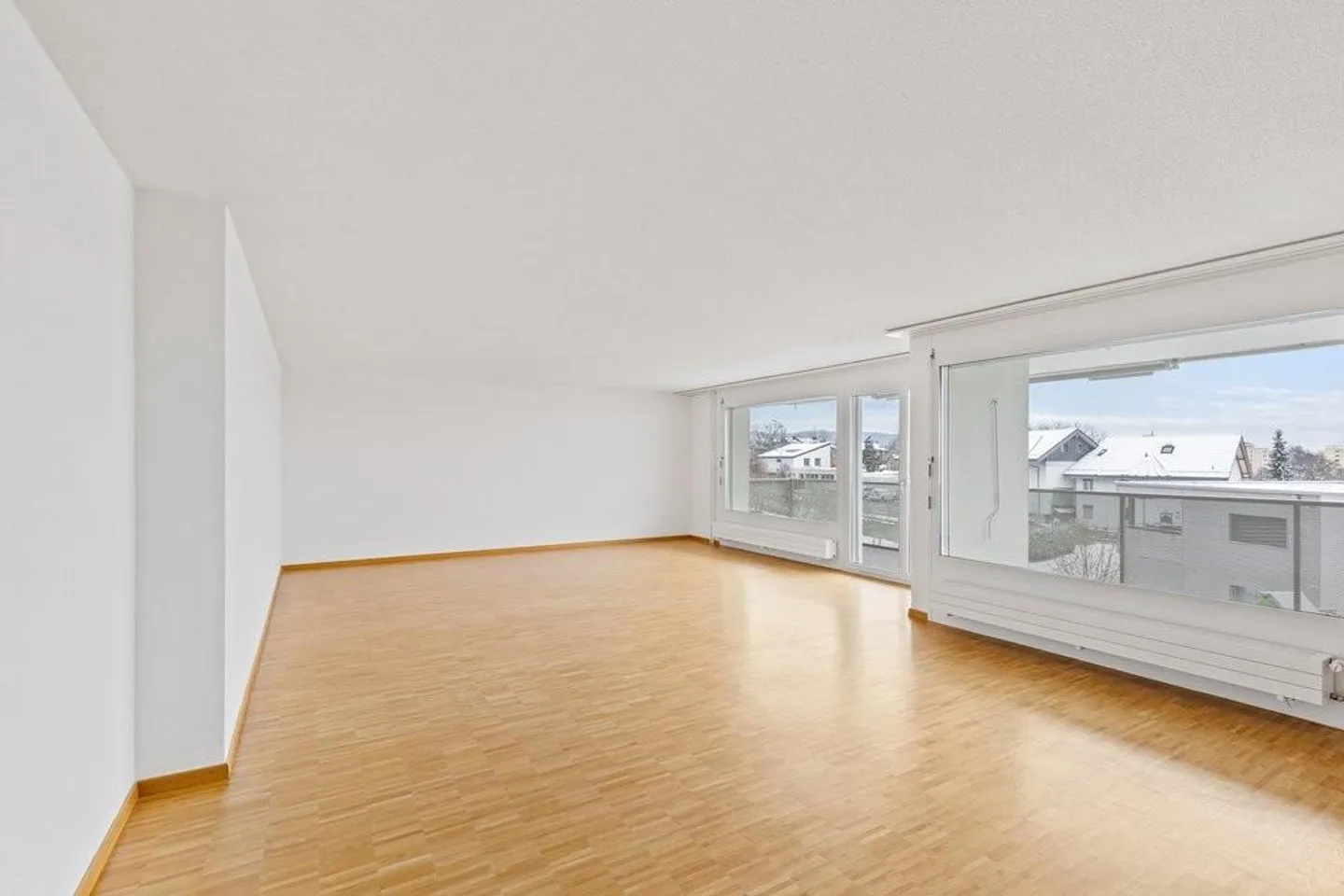 LOUER SANS CAUTION - Beaucoup de confort de vie dans un environnement familial - Photo 5 sur 7