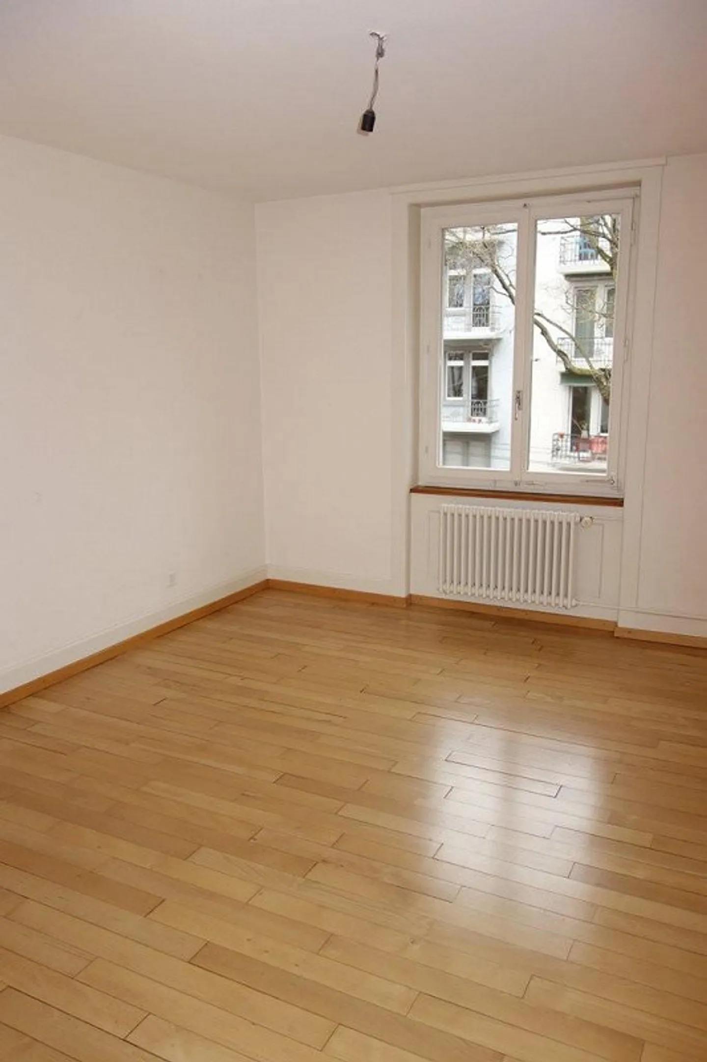 Charmante appartement ancien dans le beau Wipkingen - Photo 6 sur 7
