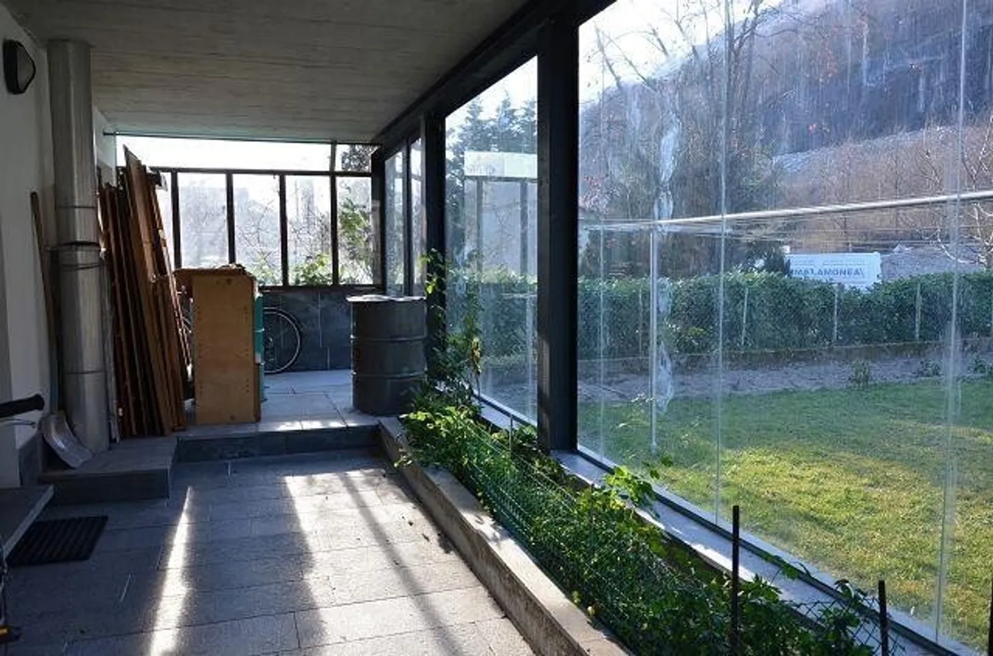 Semi-detached villa with large garden, terrace and large garage, sol... - Photo 6 of 13