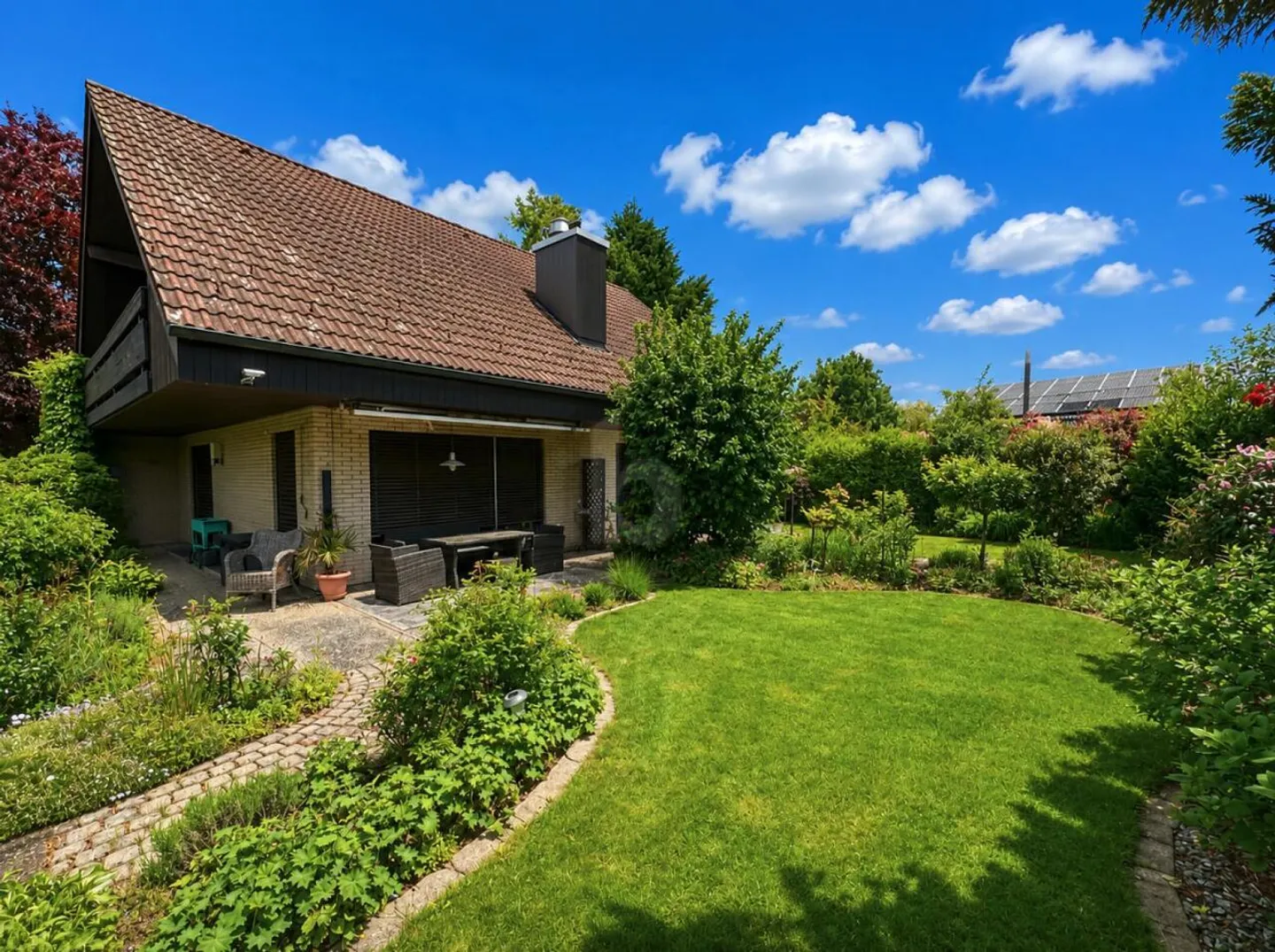 Charmantes Einfamilienhaus in Natur - Foto 2 von 5