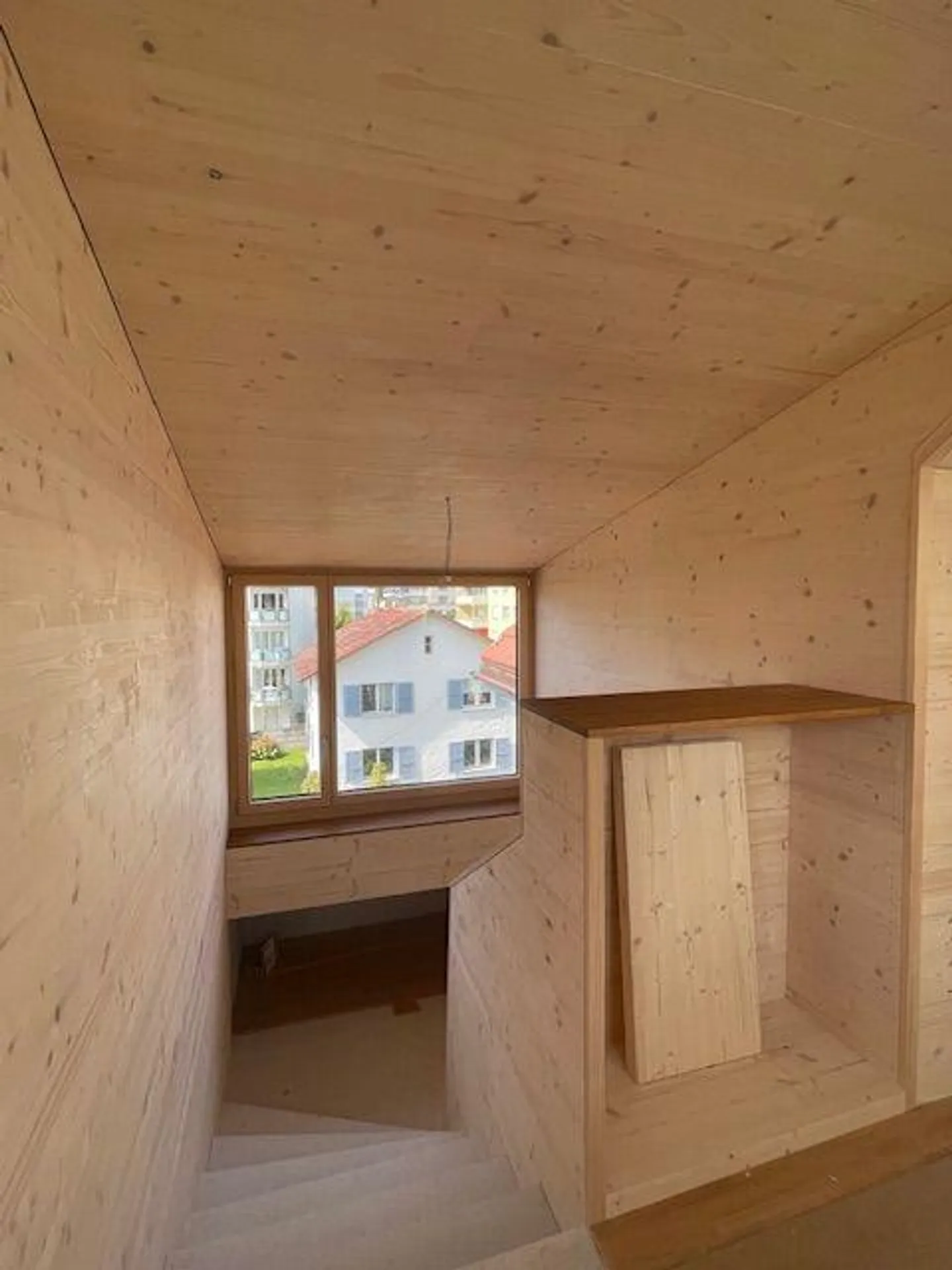 Noble Jewel - new penthouse apartment, with garden on request - Photo 12 of 13