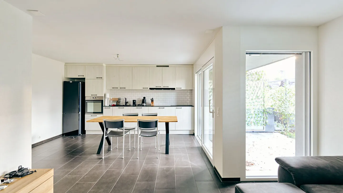 Charming 3.5 Room Apartment - Photo 1 of 6