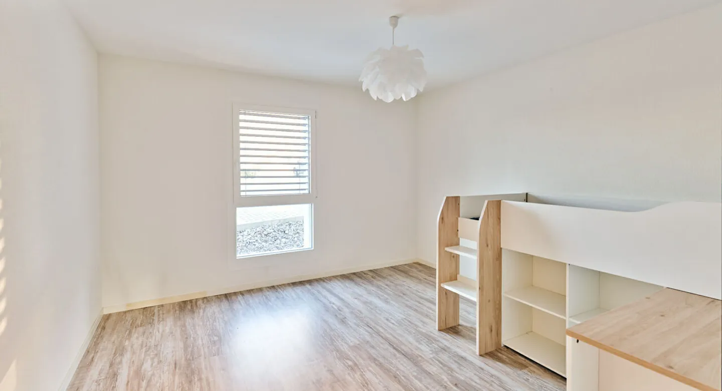 Charming 3.5 Room Apartment - Photo 3 of 6