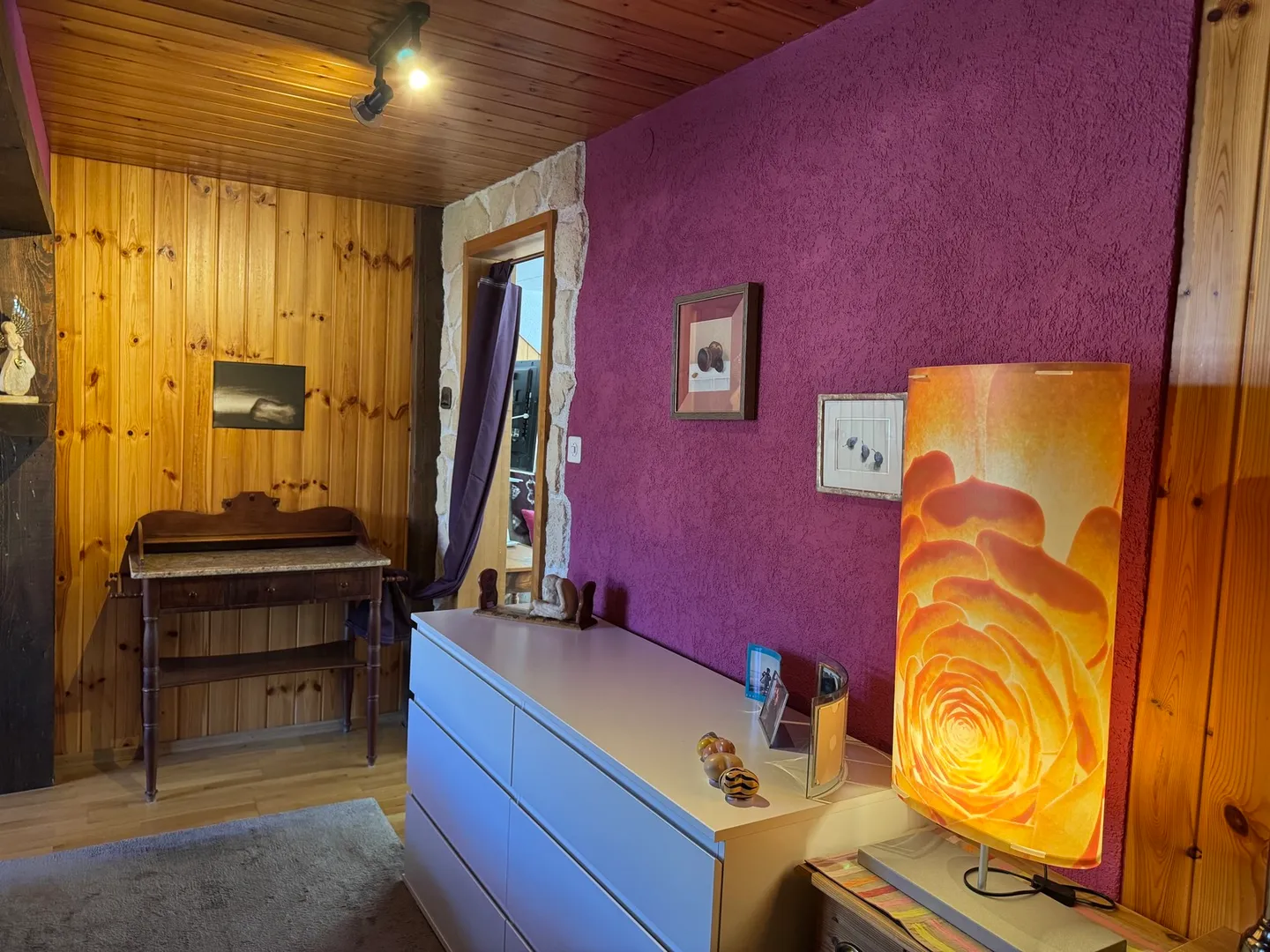 Charming Attic in Valais - Photo 8 of 13