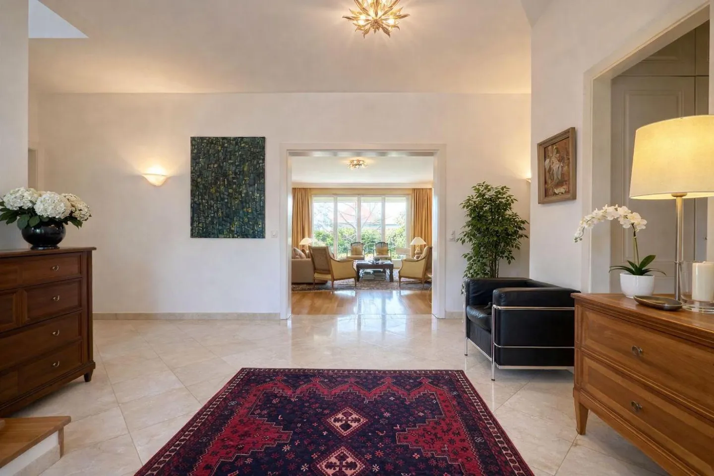 Cocoon of serenity in the heart of Vandoeuvres? Elegance, volumes, and absolute intimacy - Photo 2 of 10