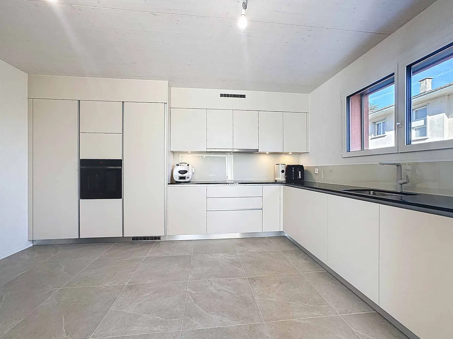 Duplex moderno a Échichens - Foto 4 di 13