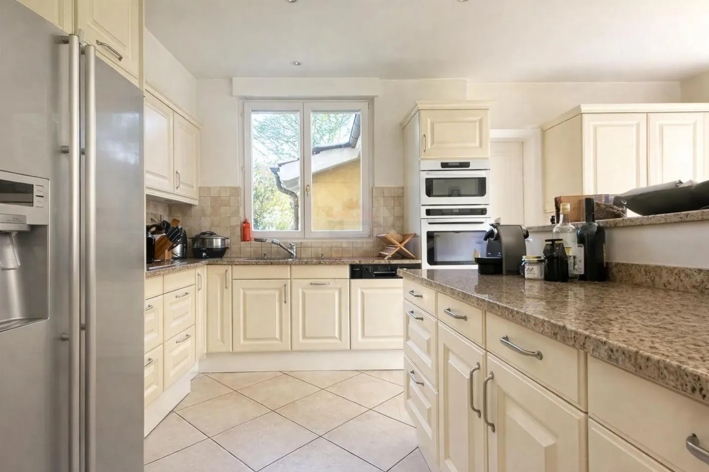 Cocoon of serenity in the heart of Vandoeuvres? Elegance, volumes, and absolute intimacy - Photo 6 of 10