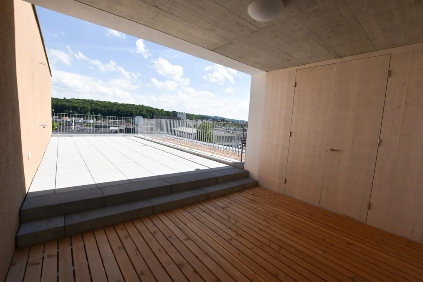 Appartamento Attico Moderno a Biel - Foto 1 di 12