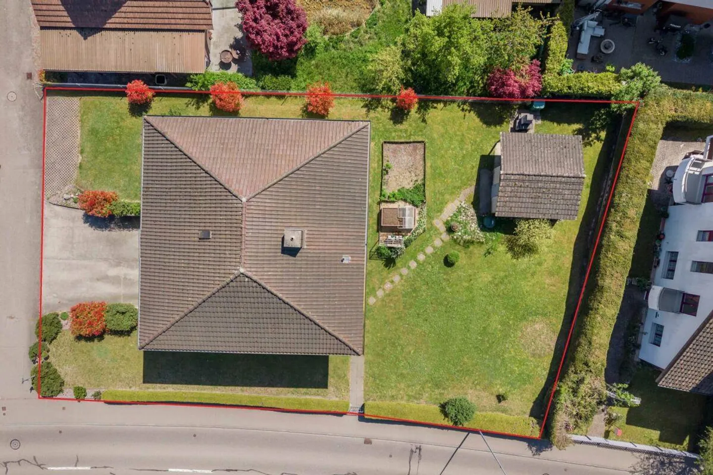 Attractive building land with a utilization coefficient of 0.65 in a central location! - Photo 3 of 3
