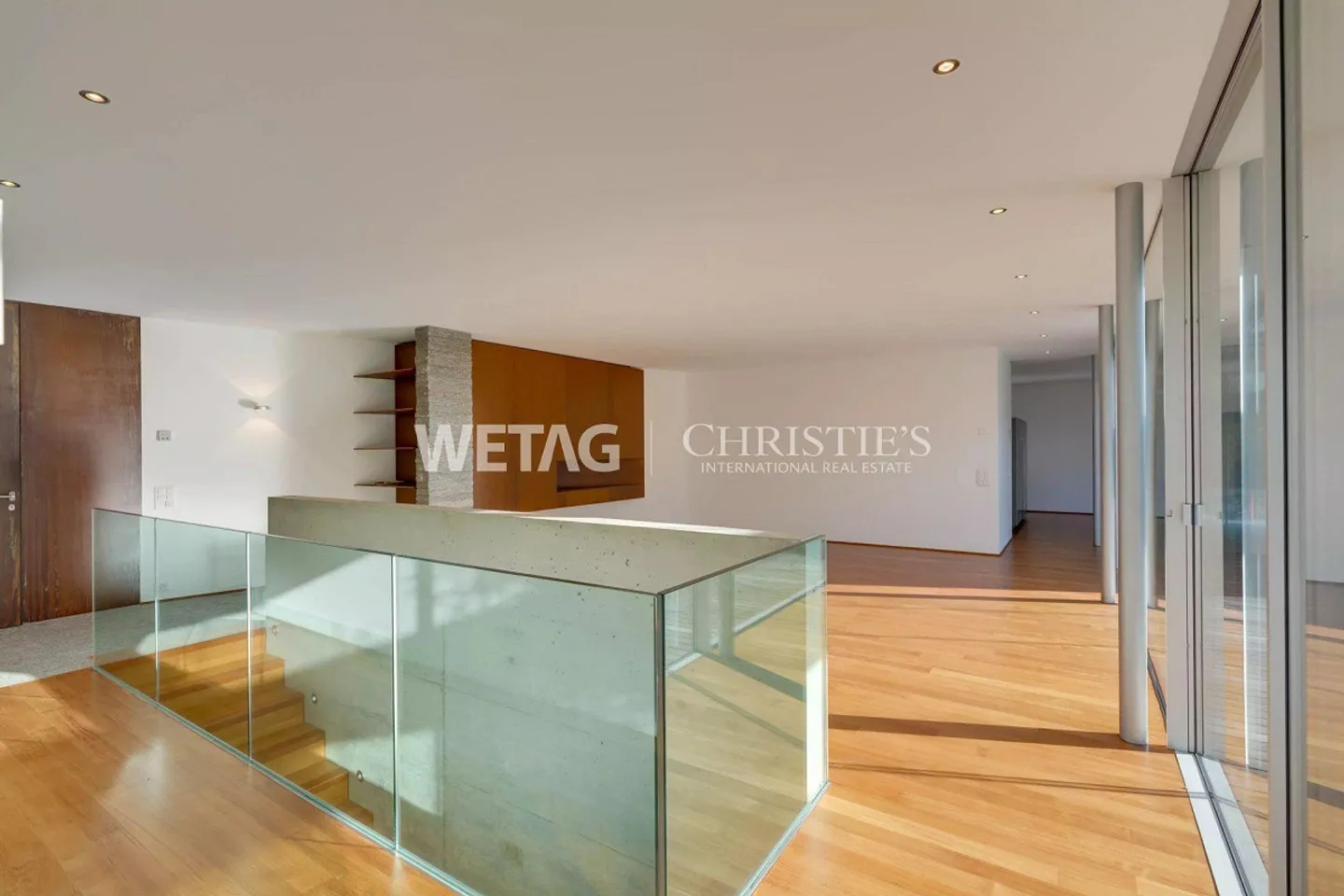 Modern villa with spacious terraces & garden for sale in Bironico - Photo 8 of 13