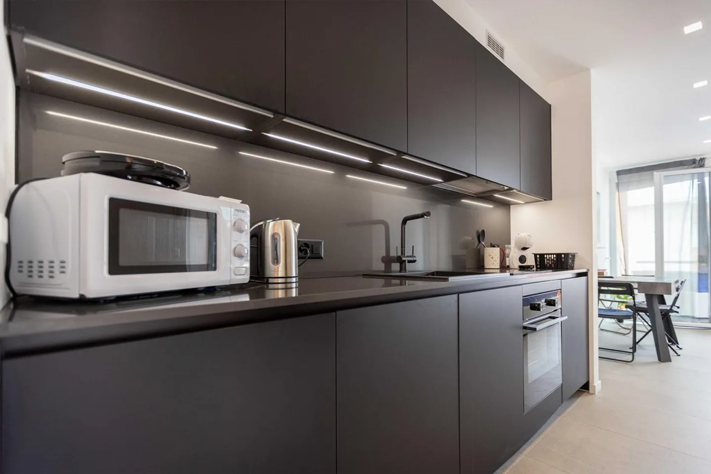 Appartamento elegante di 1,5 stanze come nuovo a Lugano Pregassona - Foto 3 di 10