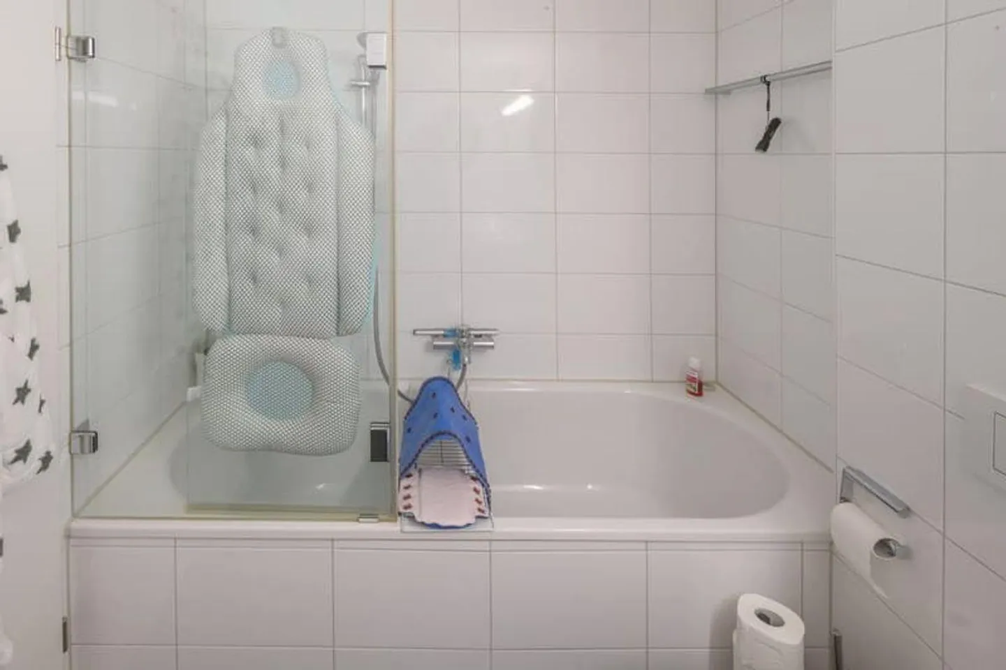 Carino appartamento di 3,5 stanze a Zurigo-Höngg - Foto 9 di 11