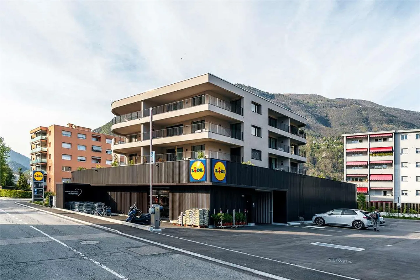 Appartement moderne de 3,5 pièces dans la Residenza Solaia - Photo 1 sur 13