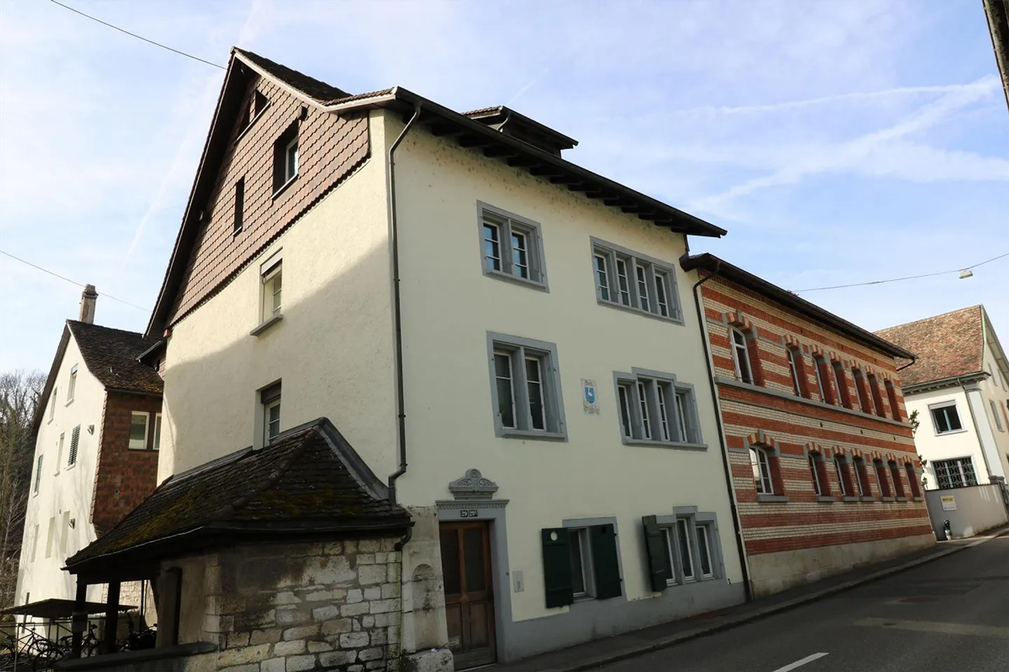 Appartement de 2,5 pièces situé au centre près du Rhin - Photo 8 sur 9