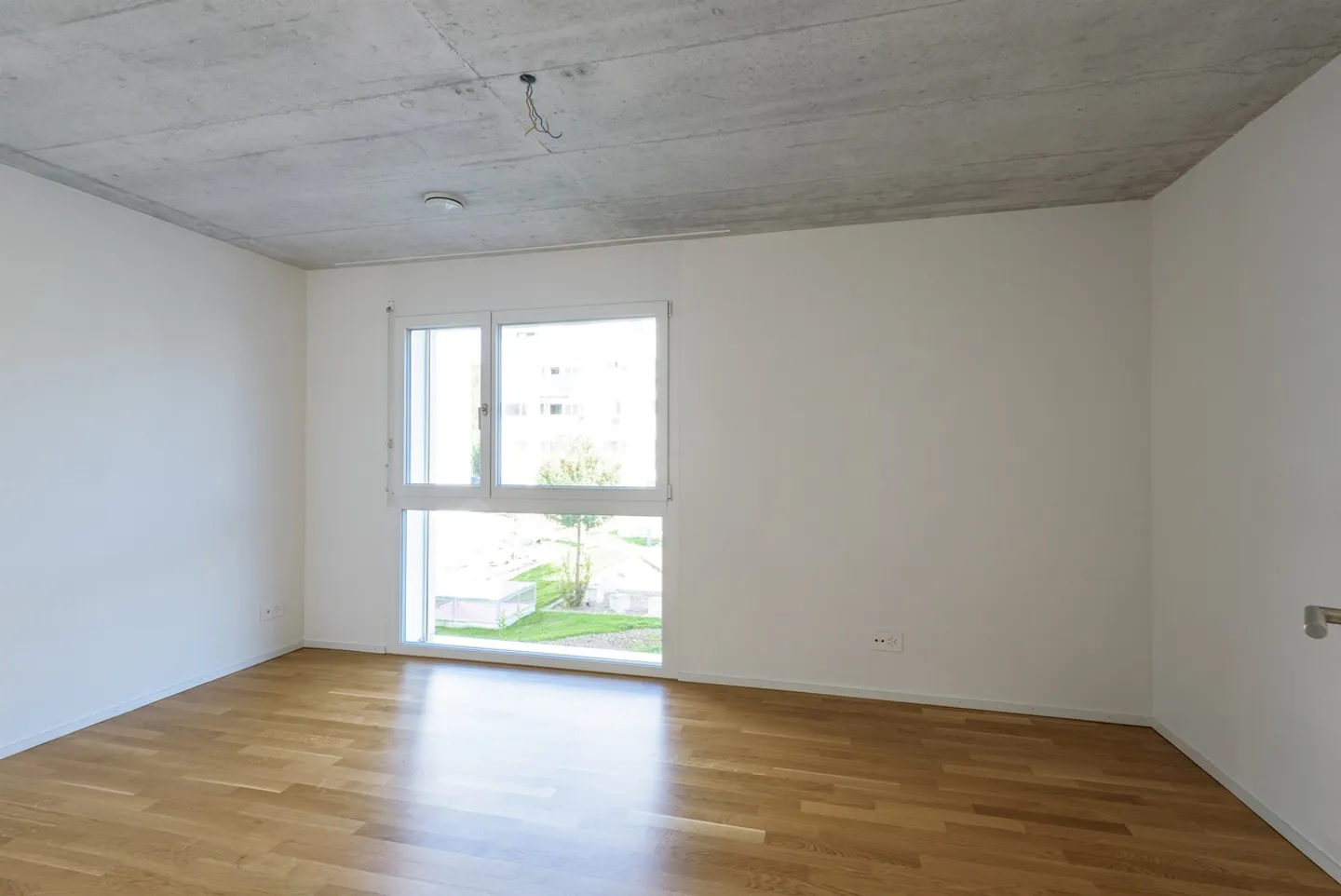 Wohn(t)raum mit offener Küche sucht neue Geschichten! - Foto 6 di 9