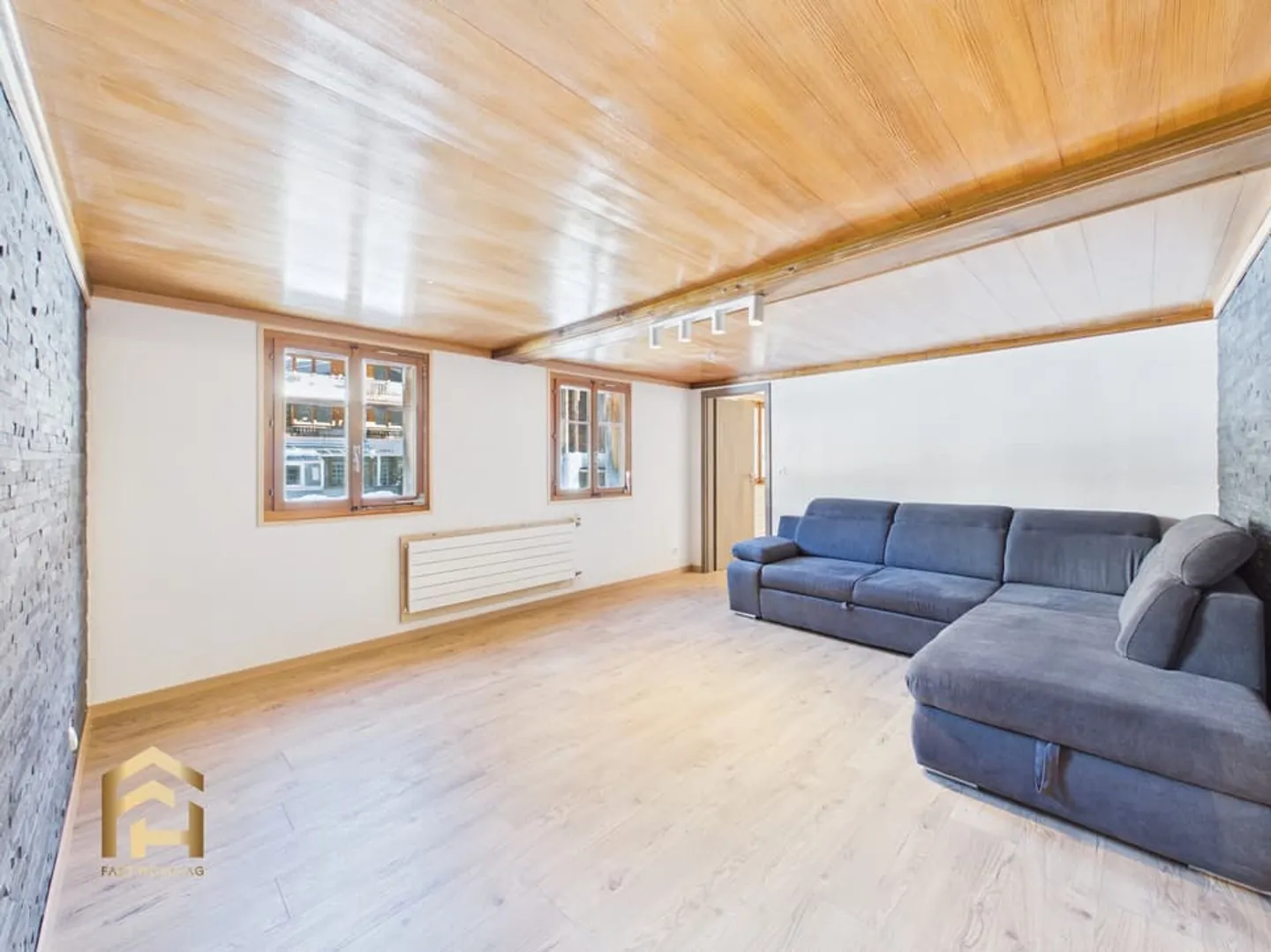 Appartamento 3.5 stanze appena ristrutturato a Oberwald con accesso diretto alle piste - Foto 3 di 13