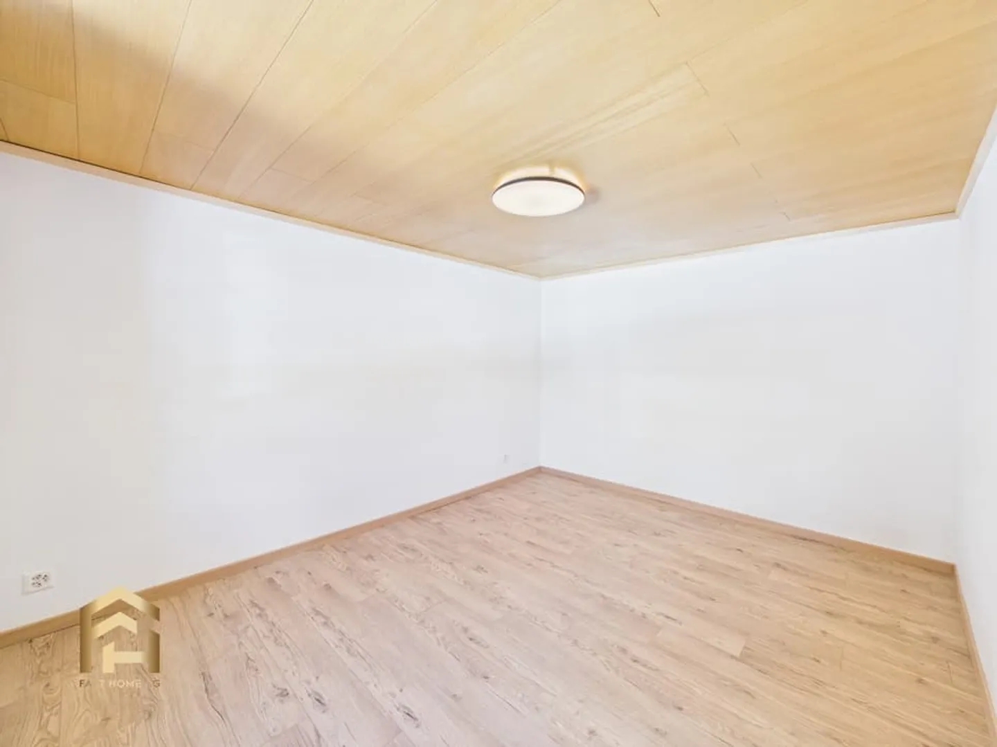 Appartamento 3.5 stanze appena ristrutturato a Oberwald con accesso diretto alle piste - Foto 5 di 13