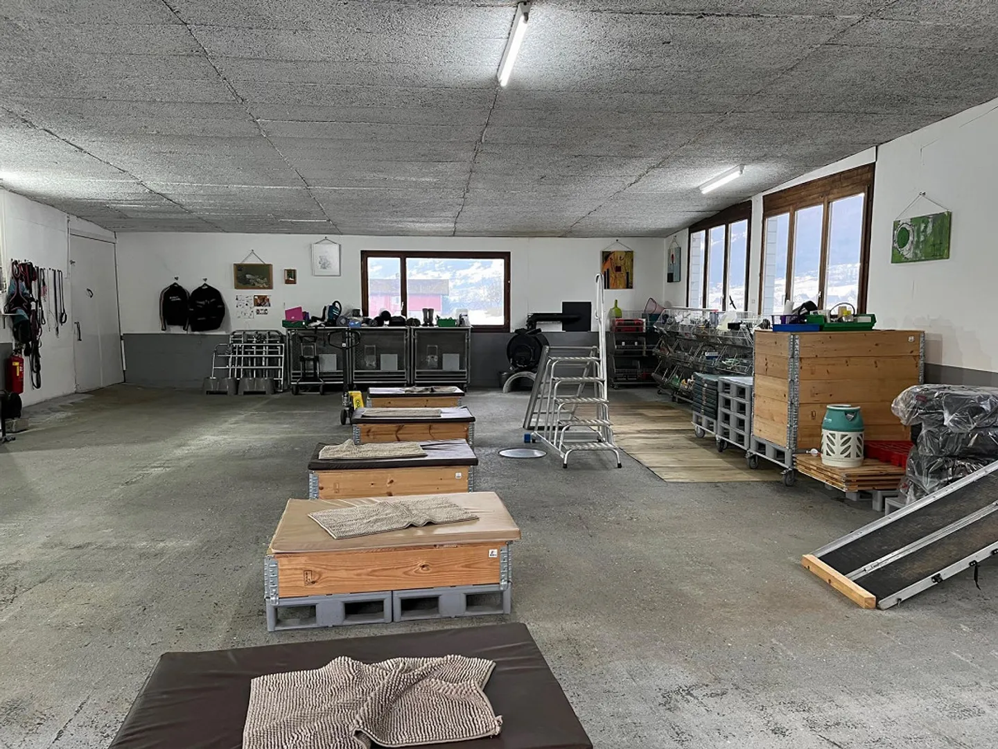 Commercial space in the green 150 m² - Photo 1 of 5