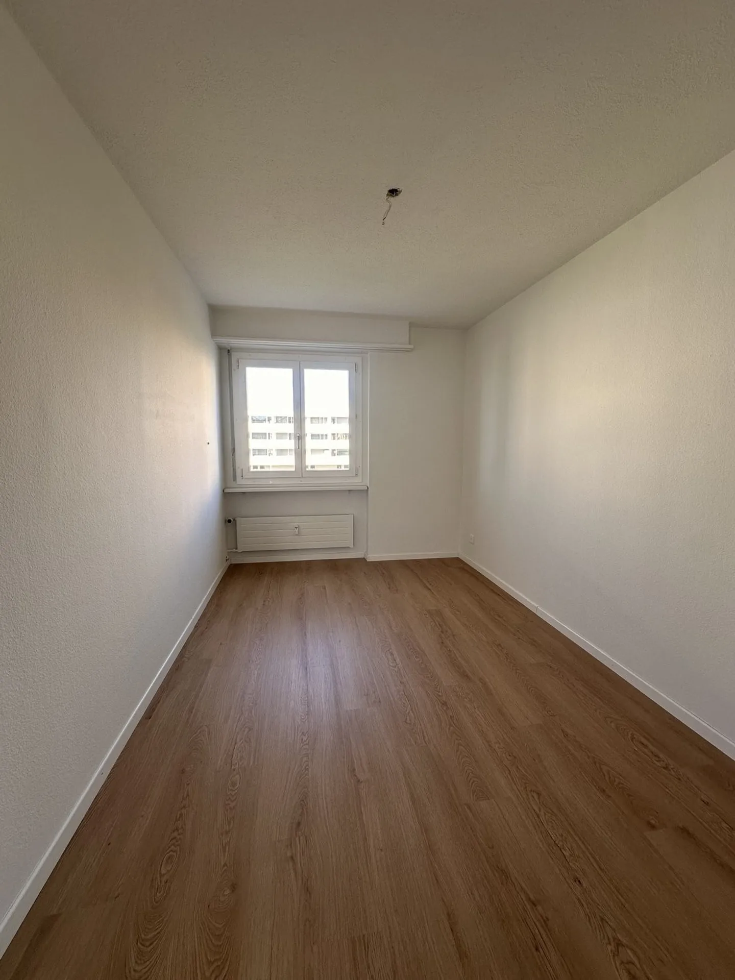 Attractive 4.5-room apartment with balcony in the best location of Ittigen - Photo 7 of 10