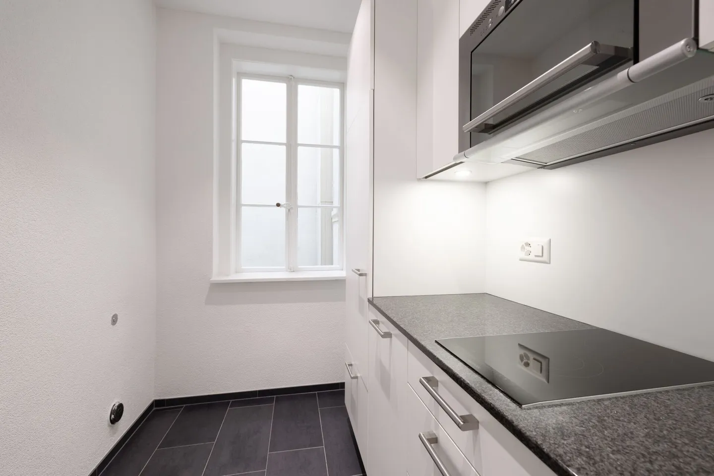 Edificio residenziale e commerciale in Share Deal - Posizione privilegiata direttamente alla stazione ferroviaria di Berna - Foto 2 di 5