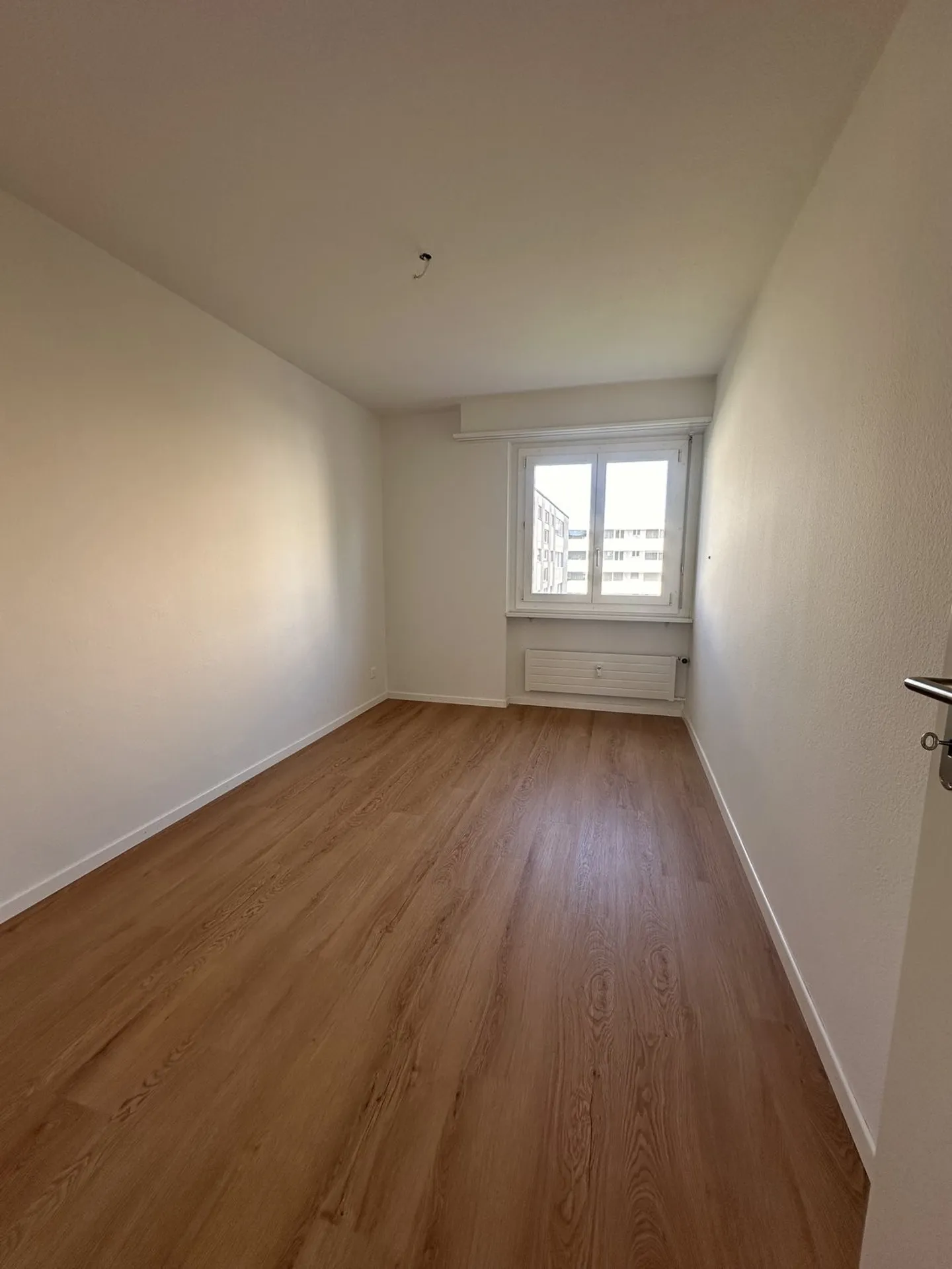 Attractive 4.5-room apartment with balcony in the best location of Ittigen - Photo 9 of 10