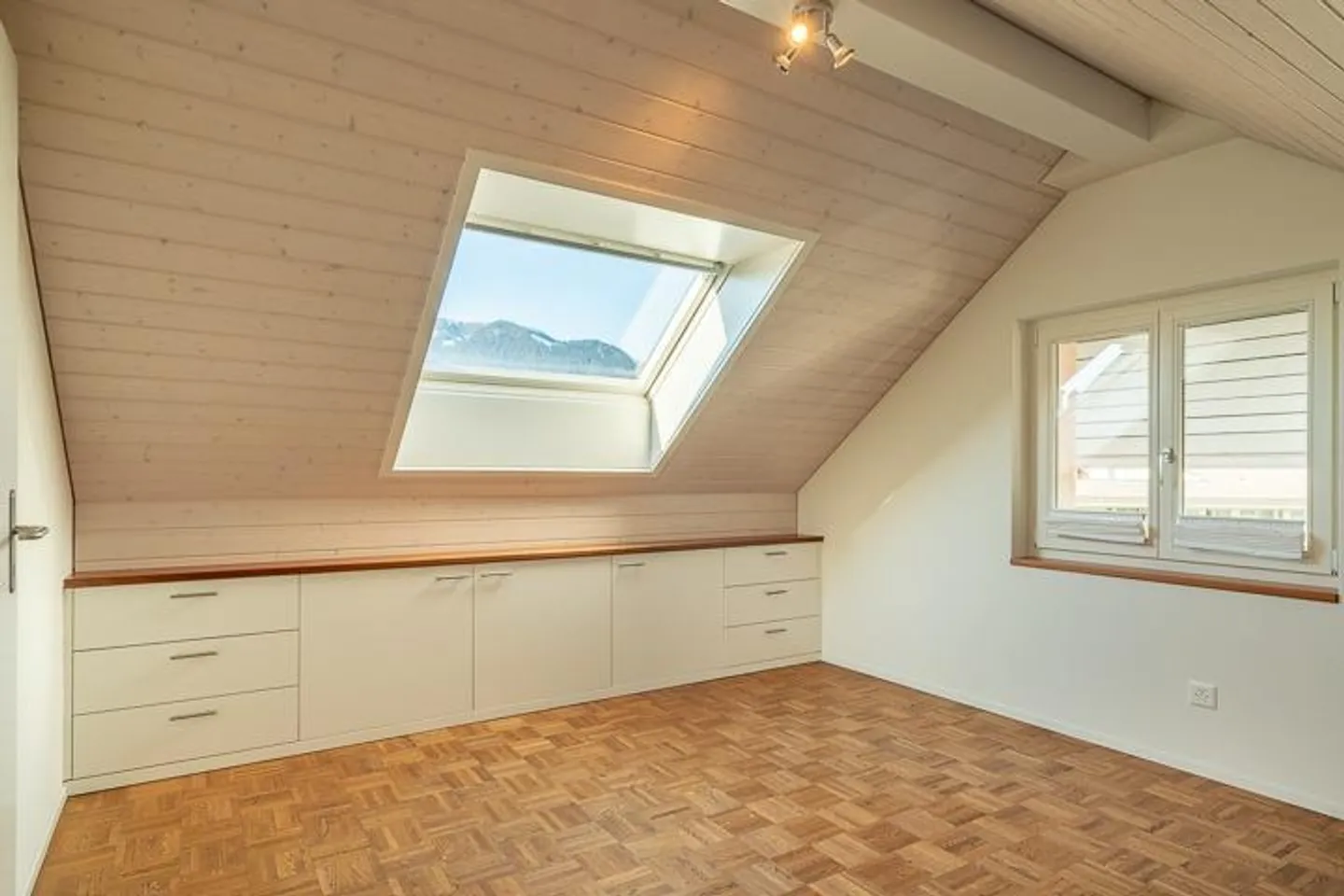 Appartement duplex de 4.5 pièces - Photo 7 sur 12